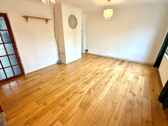 Norbury Grove, Mill Hill